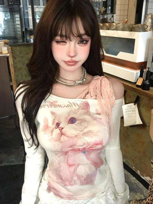 Dreamy Feline Graphic Top - Y2K Aesthetic Cute Top for Coquette & Grunge