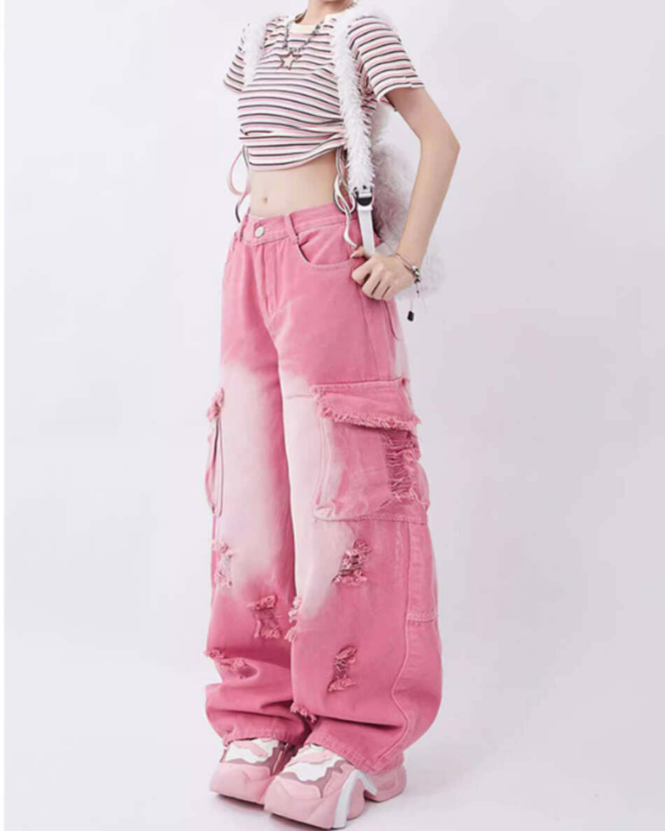 Pink Rebel Cargo Skirt: Y2K Fashion Meets Coquette & Grunge Aesthetic