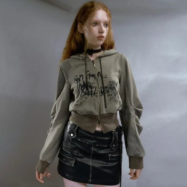 Street Edge Hoodie: Y2K Grunge Aesthetic for Trendy Outfits