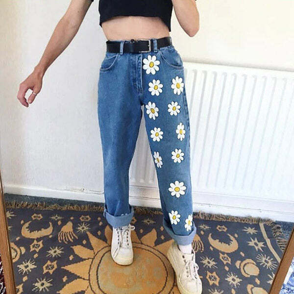 Trendy Y2K Mom Jeans for Coquette & Grunge Aesthetic Outfits