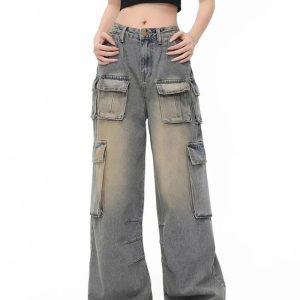 Y2K Urban Explorer Cargo Skirt: Grunge & Coquette Aesthetic Outfit