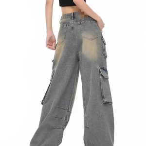 Y2K Urban Explorer Cargo Skirt: Grunge & Coquette Aesthetic Outfit