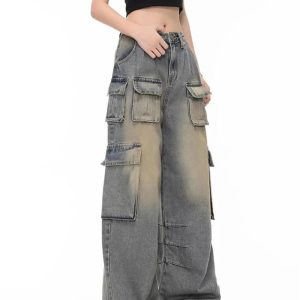 Y2K Urban Explorer Cargo Skirt: Grunge & Coquette Aesthetic Outfit